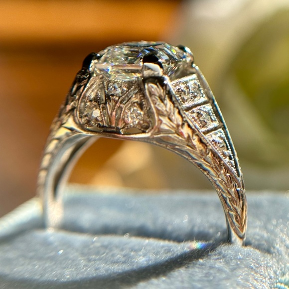 Antique Platinum Emerald Cut Diamond 2.91 ctw Engagement Ring IGI Certified - Picture 4 of 17